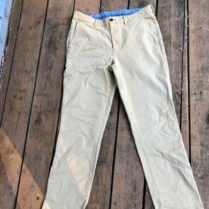 L.L. Bean Men's Chino Cotton Stretch Khaki Pants 34x32 Standard Fit